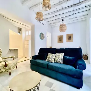 https://suites-san-lorenzo-sevilla.es-andalucia.com